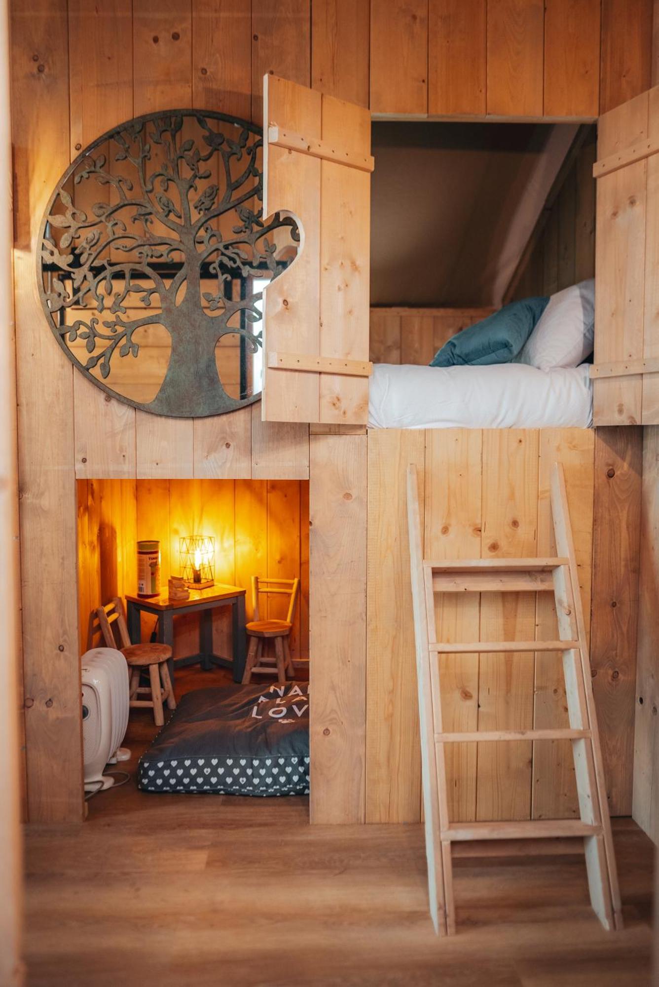 Cosy Forest Lodge Penrhos  Exterior photo